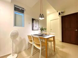 International Plaza (D2), Apartment #553006251